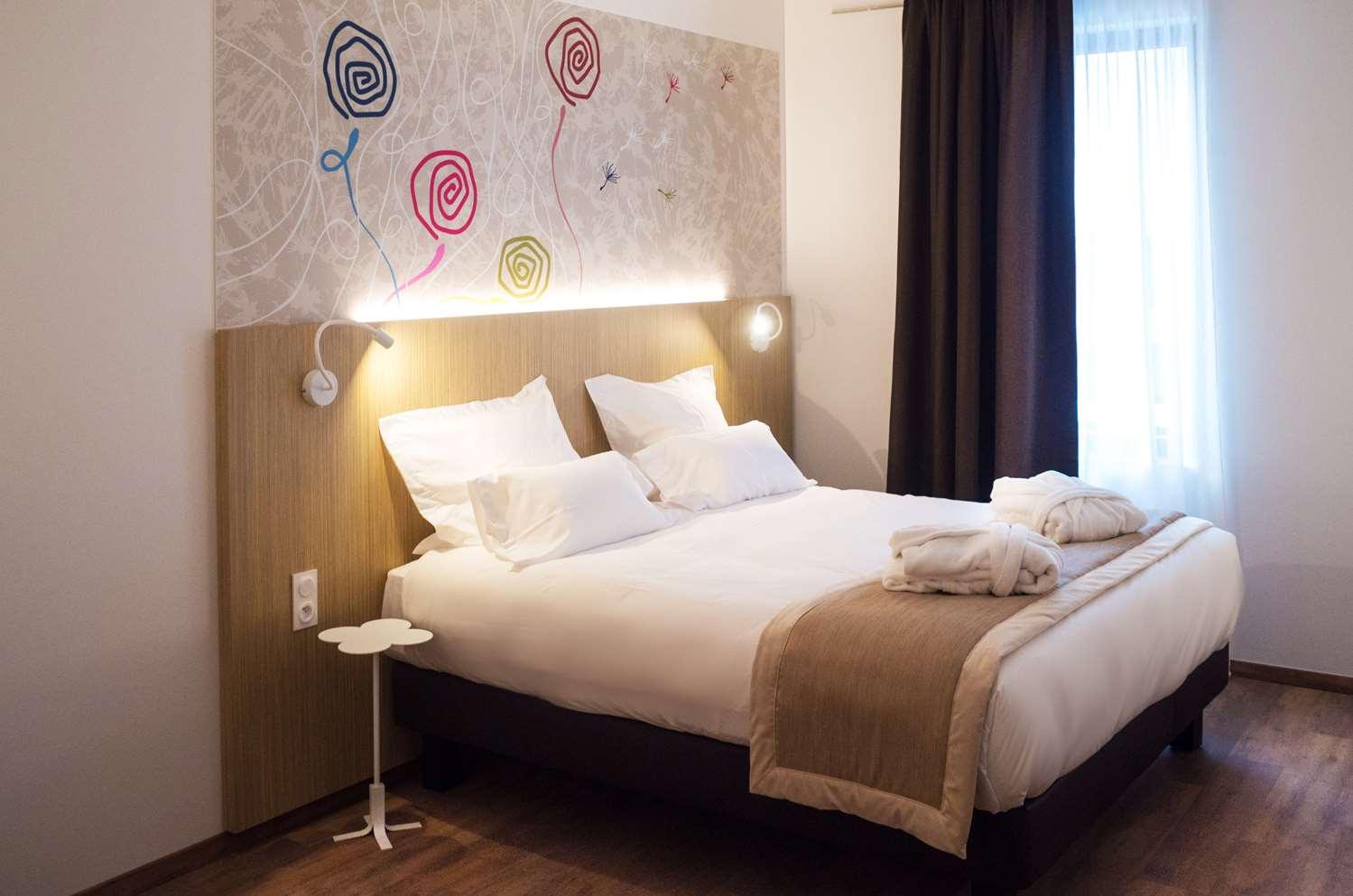 Kyriad Prestige Amiens Poulainville - Hotel And Spa Eksteriør bilde